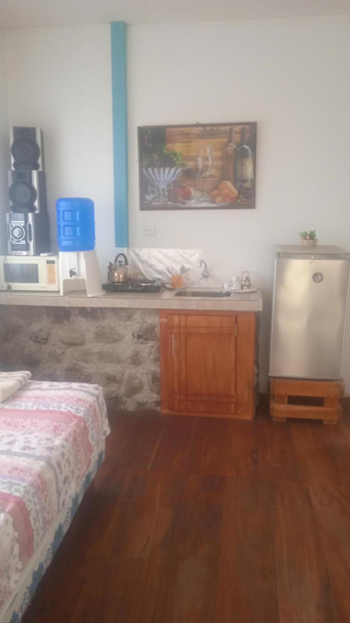 Hostal Cabanas Don Jorge Пуэрто-Бакерисо-Морено Экстерьер фото