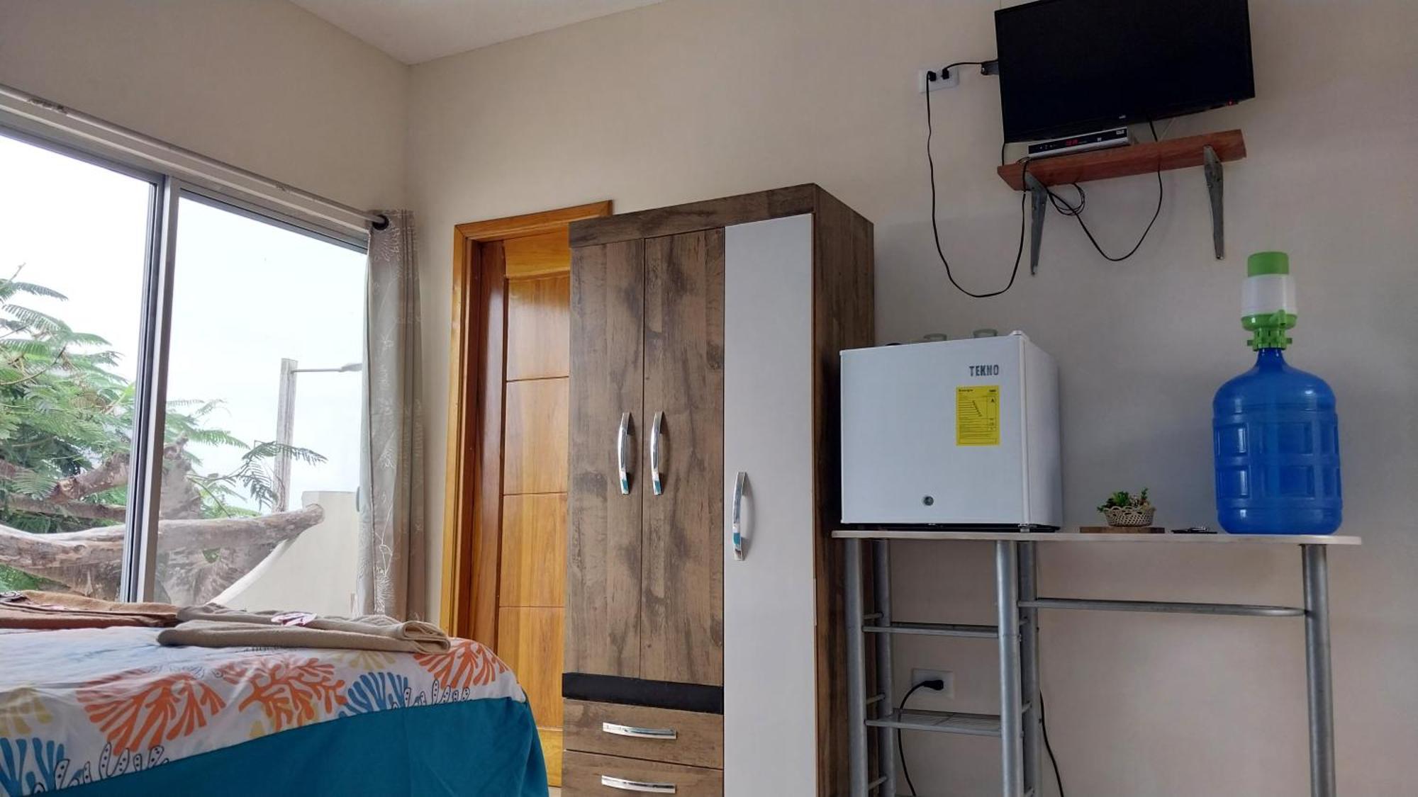 Hostal Cabanas Don Jorge Пуэрто-Бакерисо-Морено Экстерьер фото