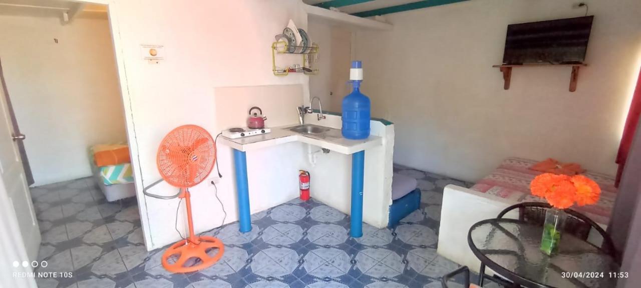 Hostal Cabanas Don Jorge Пуэрто-Бакерисо-Морено Экстерьер фото